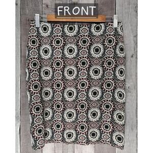 ANN TAYLOR Geometric Medallion Pencil SKIRT Burgundy Black Women's size 4 Petite